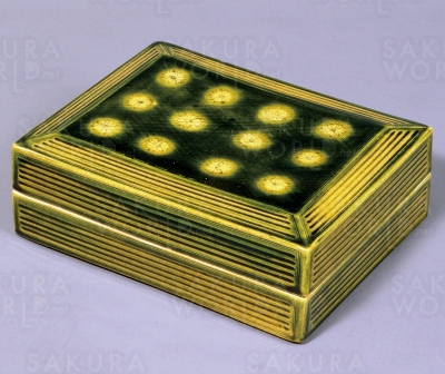 鈴木八郎《織部花文陶筥》