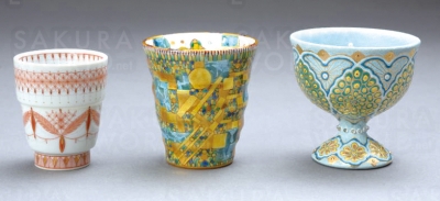 【左より】見附正康、鈴木秀昭、富田美樹子／作品