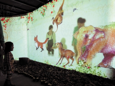 金澤麻由子《Polyphonic Jump》2011
