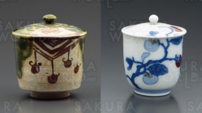 （左）織部写共蓋湯呑茶碗 三代加藤作助 瀬戸、（右）赤絵染付柿絵共蓋湯呑茶碗 十二代酒井田柿右衛門 有田 いずれも滋賀県立陶芸の森蔵