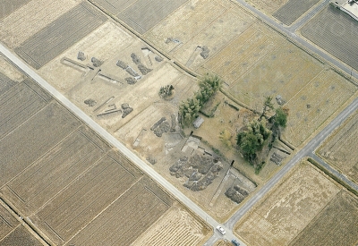 矢道長塚古墳の航空写真