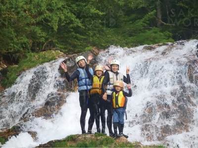 アクティブ派も! ゆったり派も！ 荘川の自然を体験