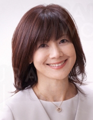 髙瀨亜貴子