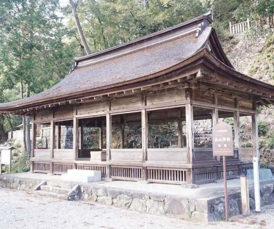 山県市唯一の国指定重要文化財「白山神社拝殿」見学会